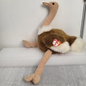 Ty Beanie Buddy "Stretch" the Ostrich plush 18"Lx10"W has the red heart attached